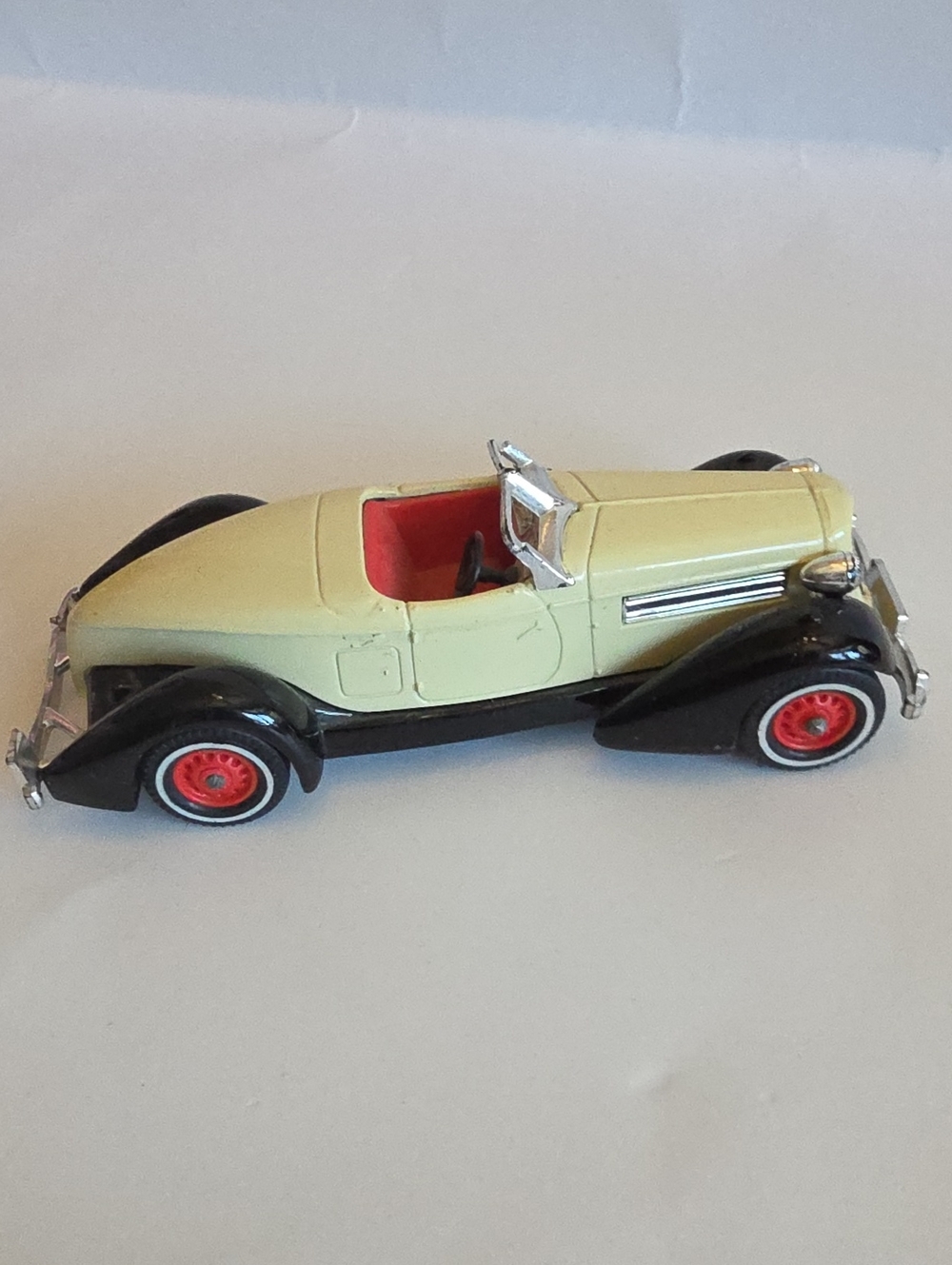 Vintage 1979 Matchbox Lesney Models of Yesteryear Y-19 Auburn 851 1935 Speedster